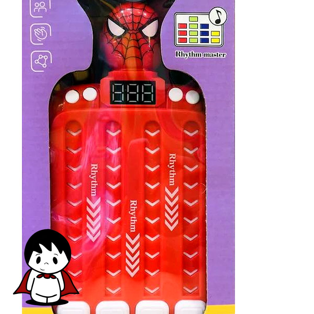 ریتم گیم کنسول بازی کودک با طرح اسپایدرمن| ریتم گیم موزیکال کودک با طرح اسپایدرمن قرمز و آبی | کودکی در حال بازی هیجانانگیز با کنسول پاپ ایت برقی | نمای نزدیک دکمه های سیلیکونی روشن شده در ریتم گیم